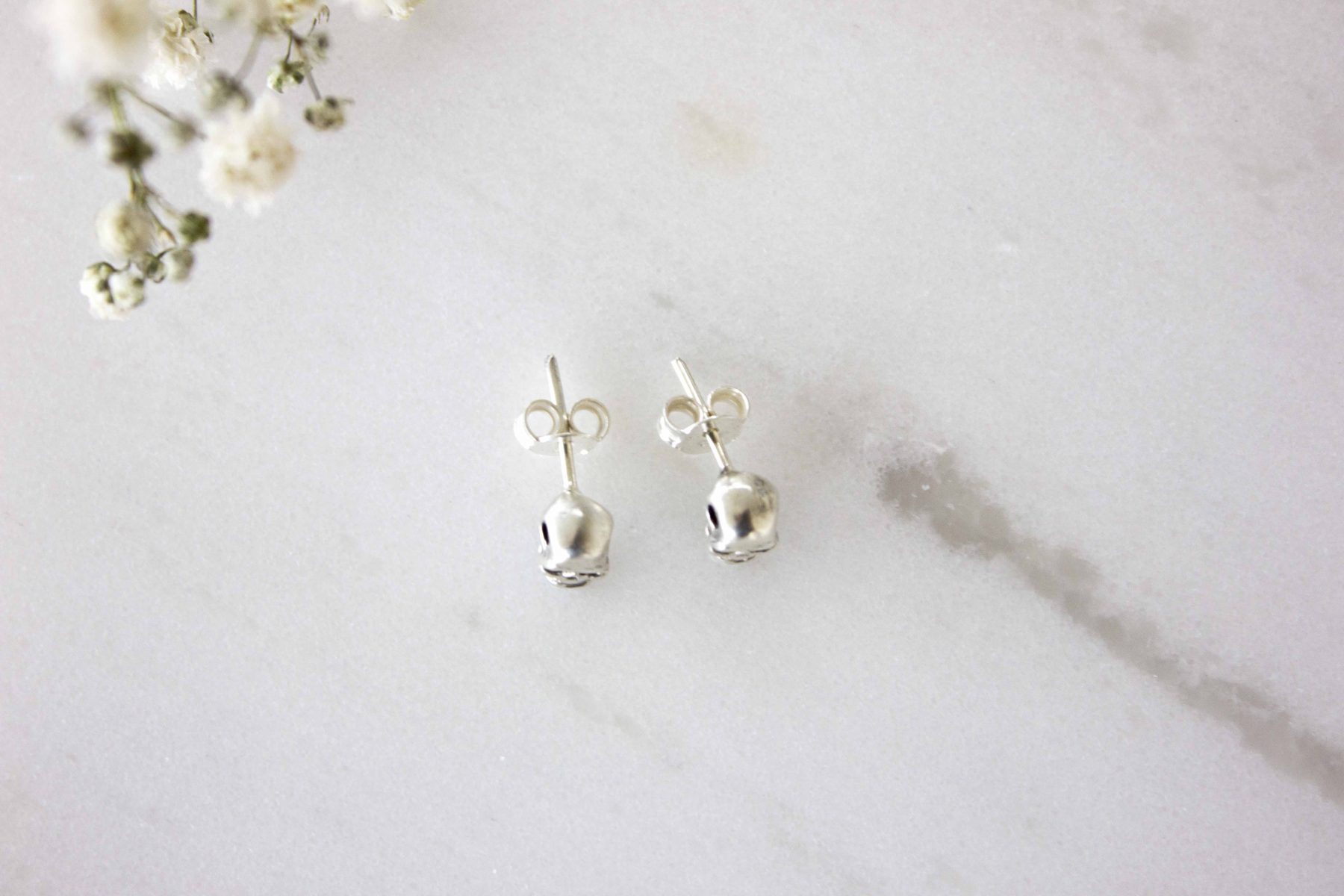 Skull studs - sterling silver