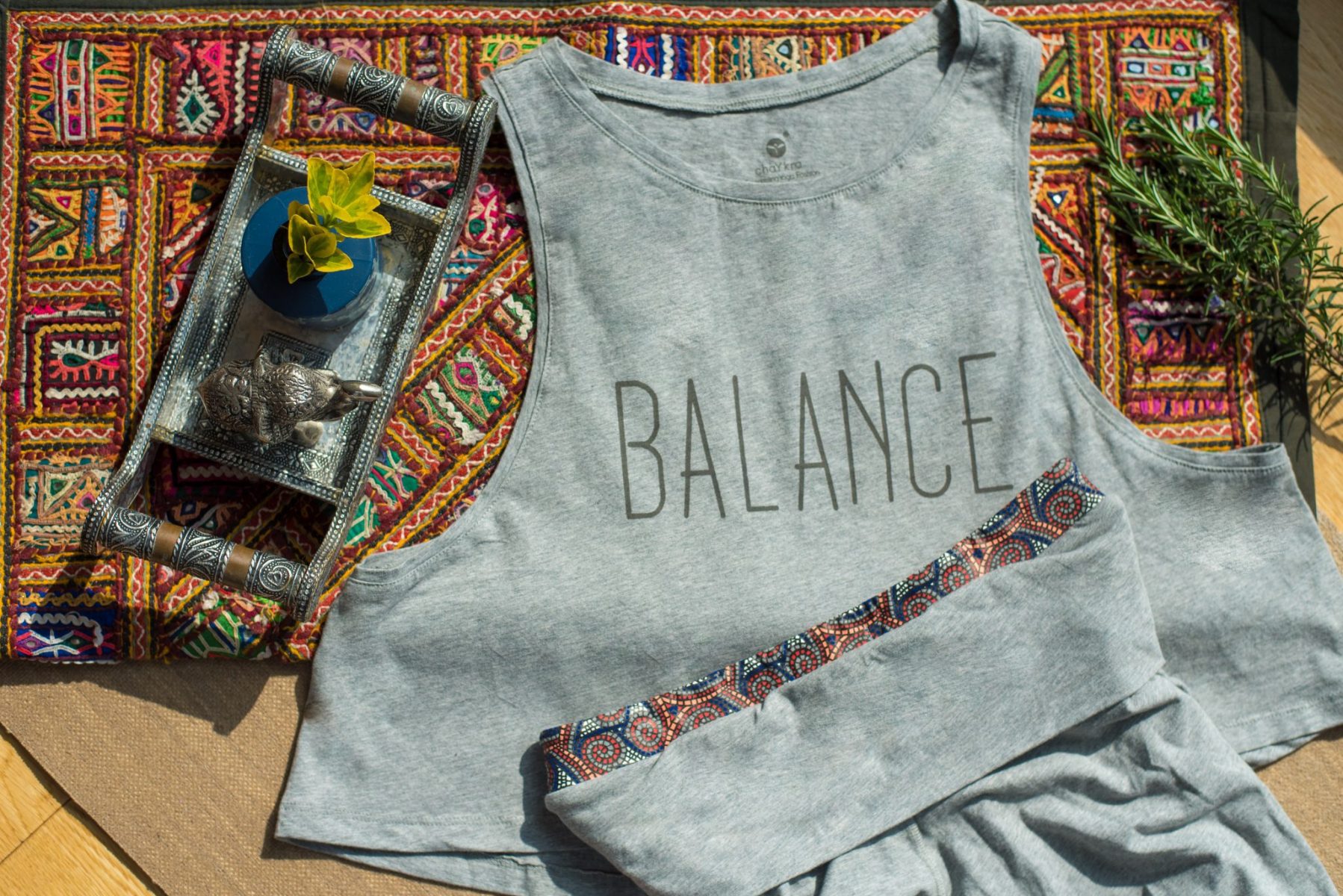 Steady Balance Crop Grey