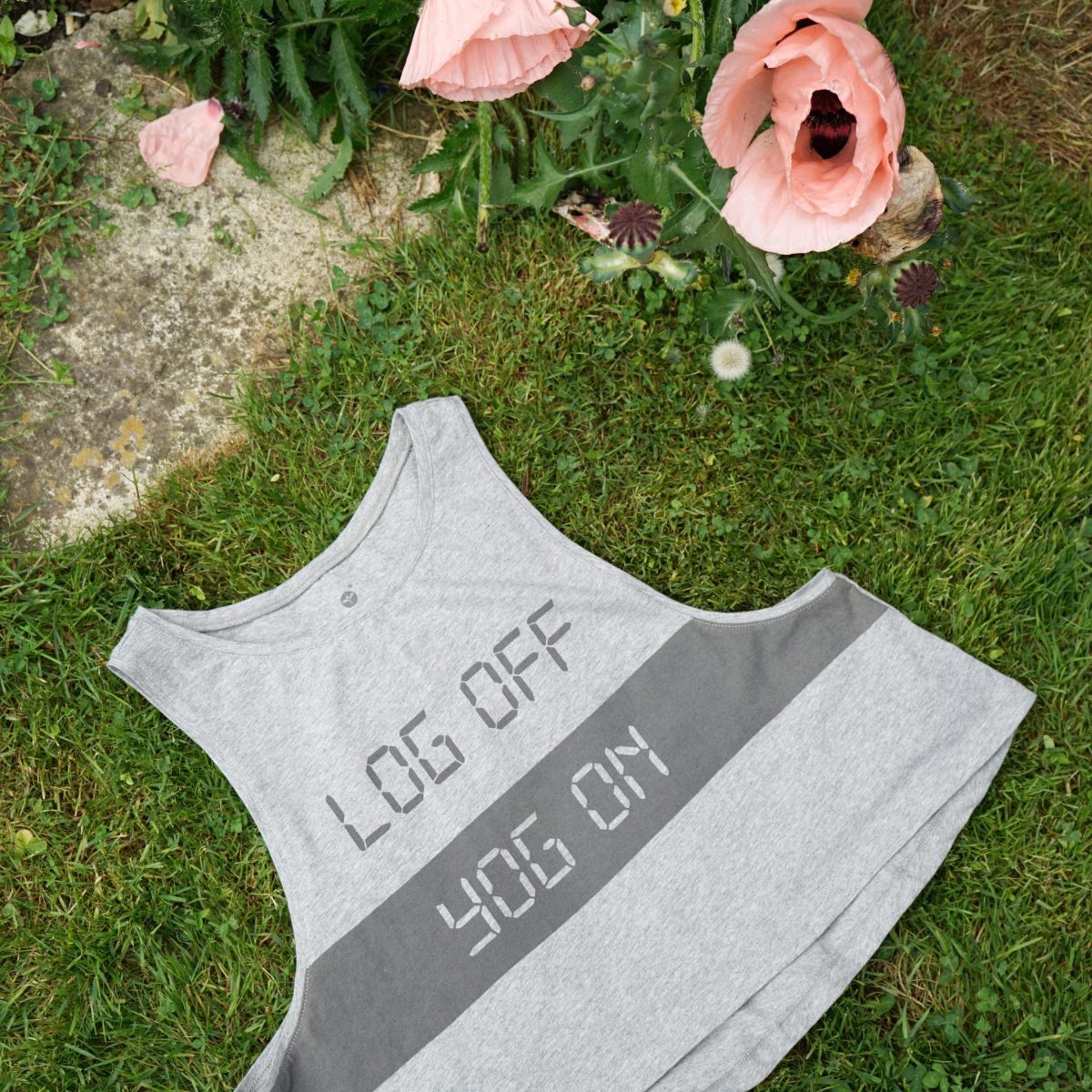 Log Yog Crop Grey