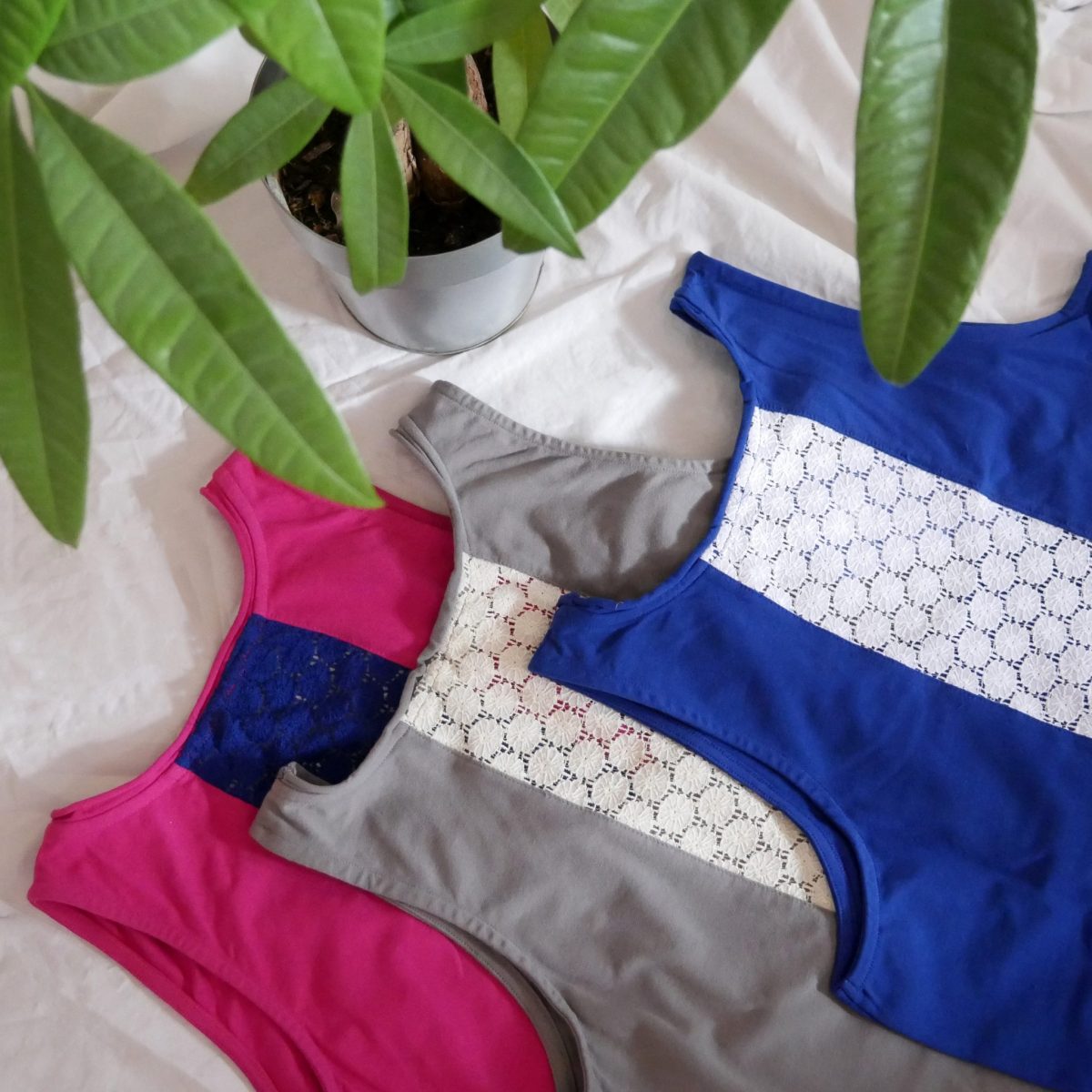 Contrast Chic Tank Blue