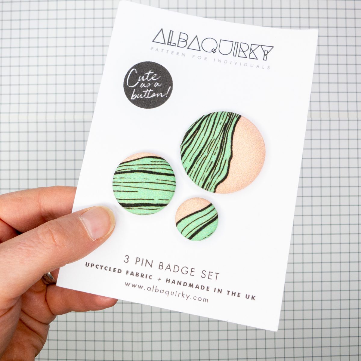 Cute as a button pin badge brooches 'Big leaf' - set of three