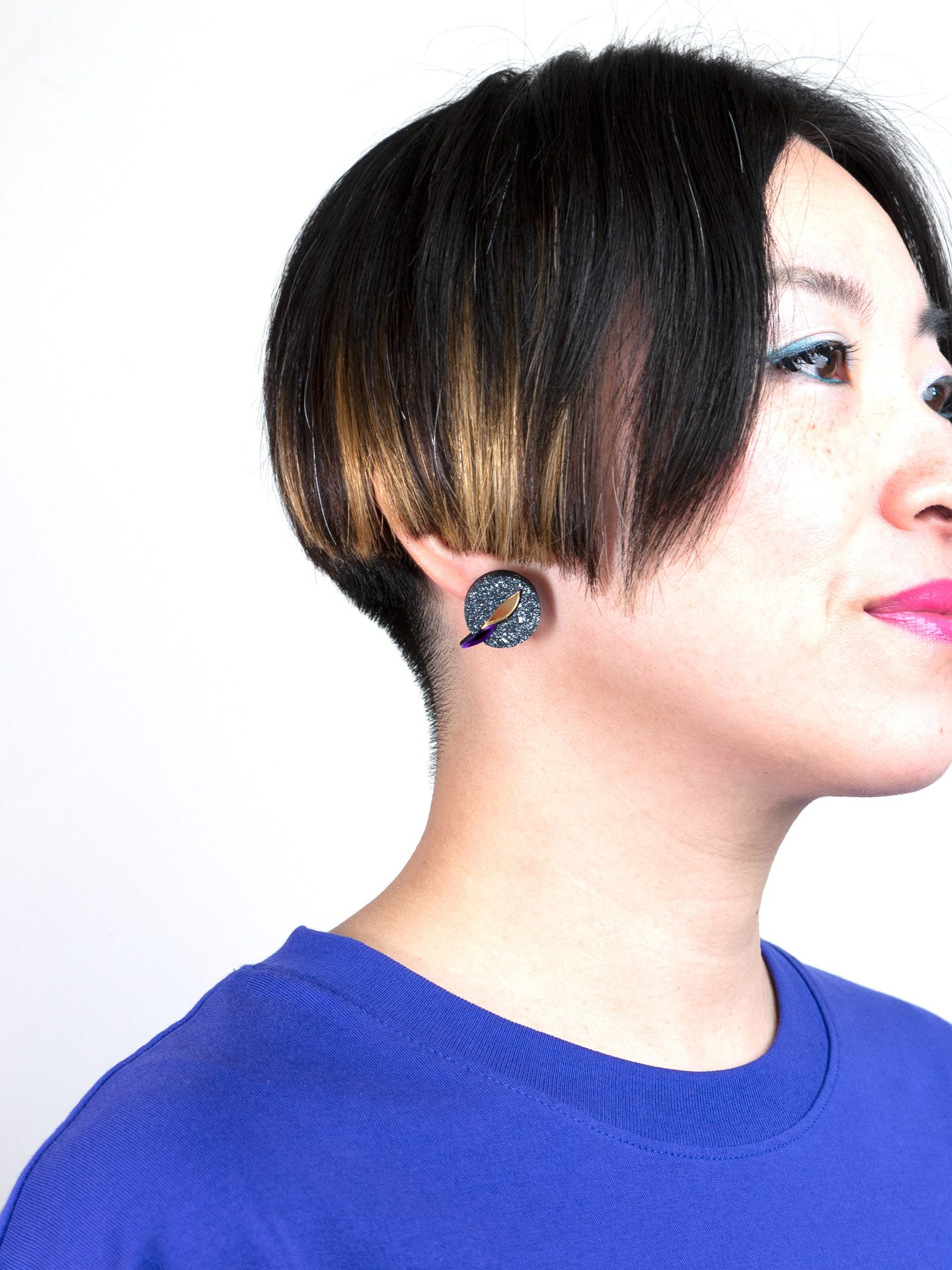 FORM079 BREEZE Studs - Various Colours