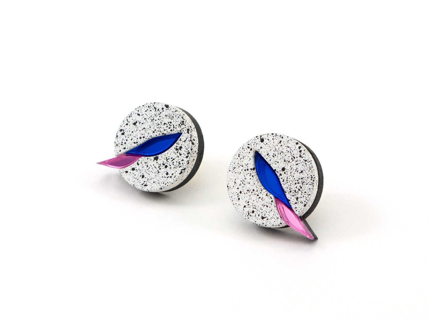 FORM079 BREEZE Studs - Various Colours