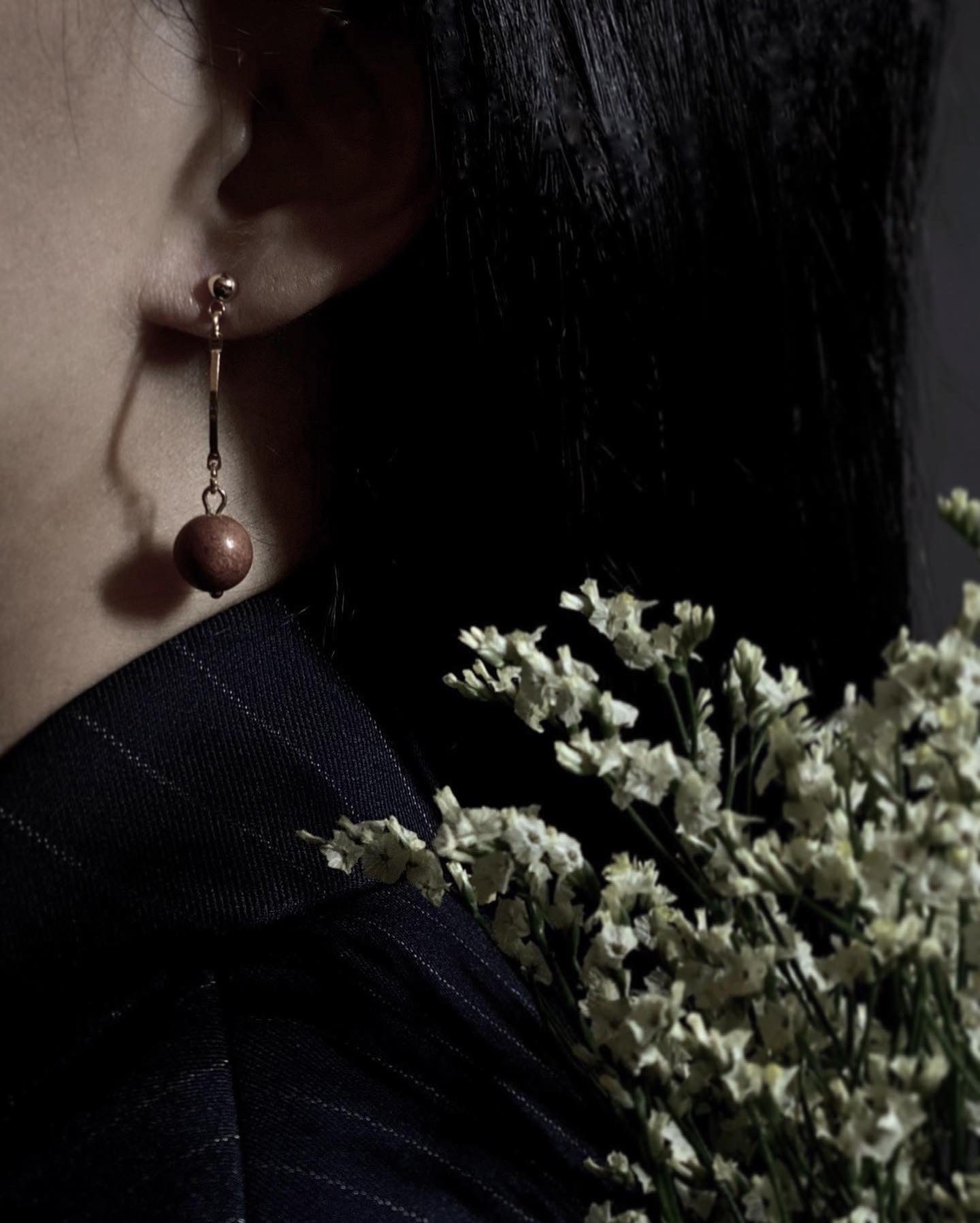Wooden Ball Earrings - Kiss