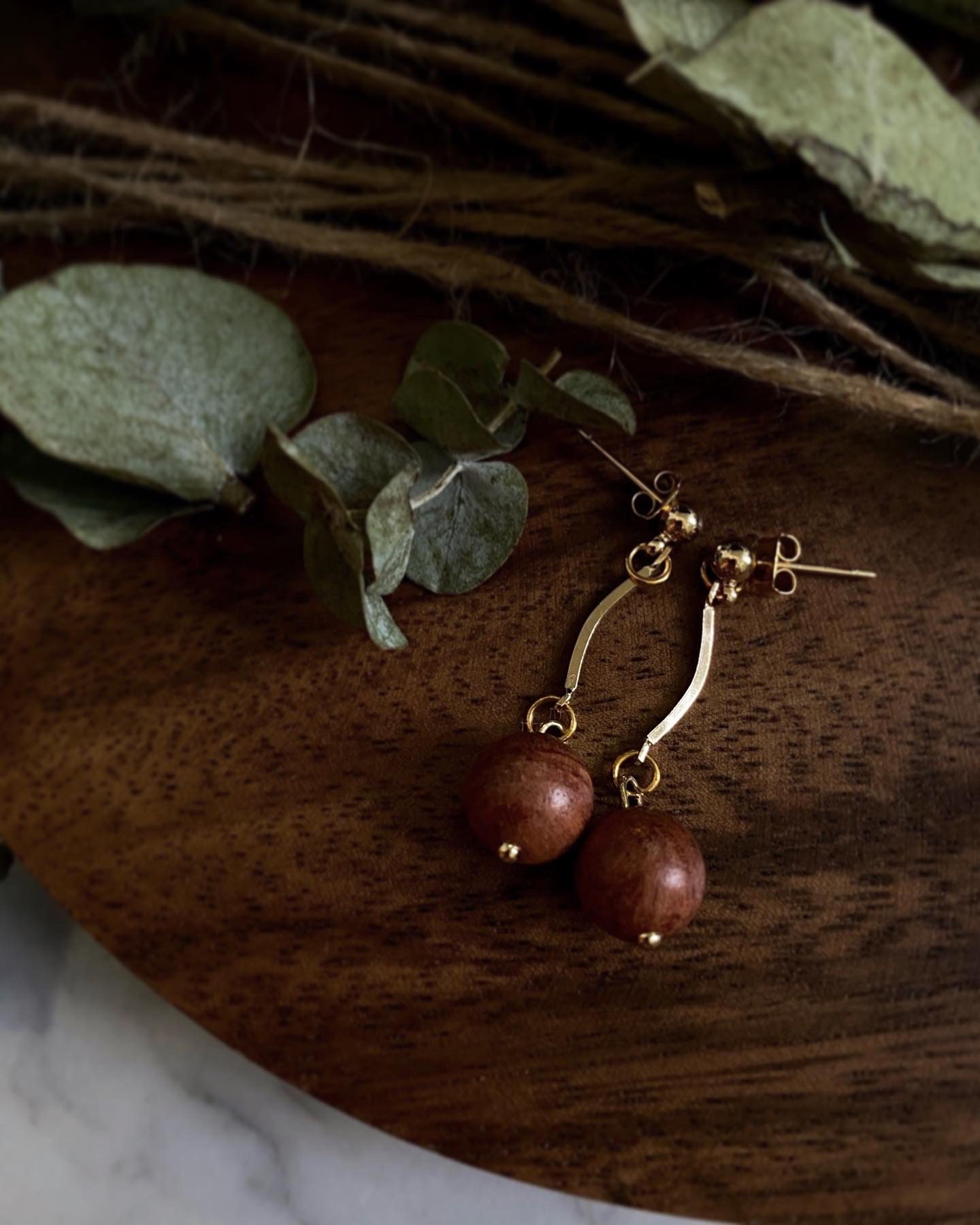 Wooden Ball Earrings - Kiss