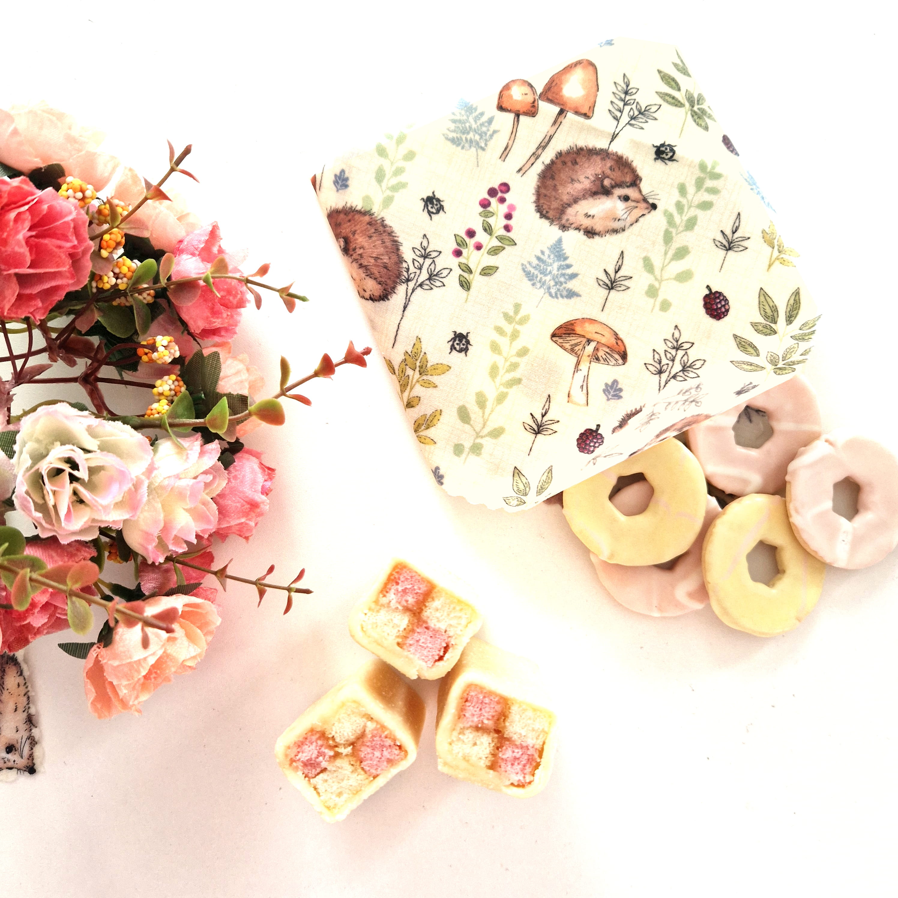 Beeswax Food Wraps | Set of 3 | Hedgehogs