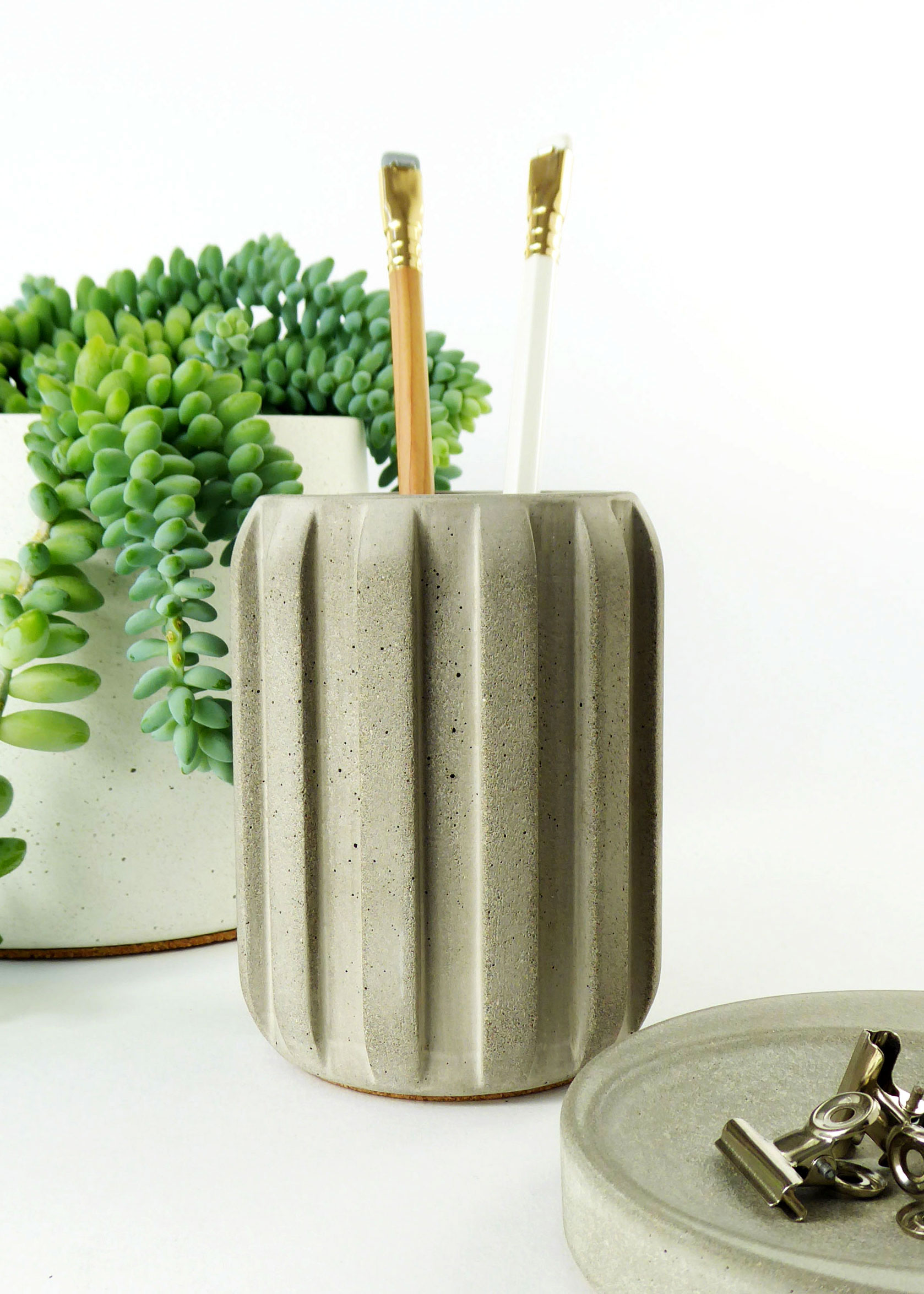 Handmade concrete everything pot - natural grey or white