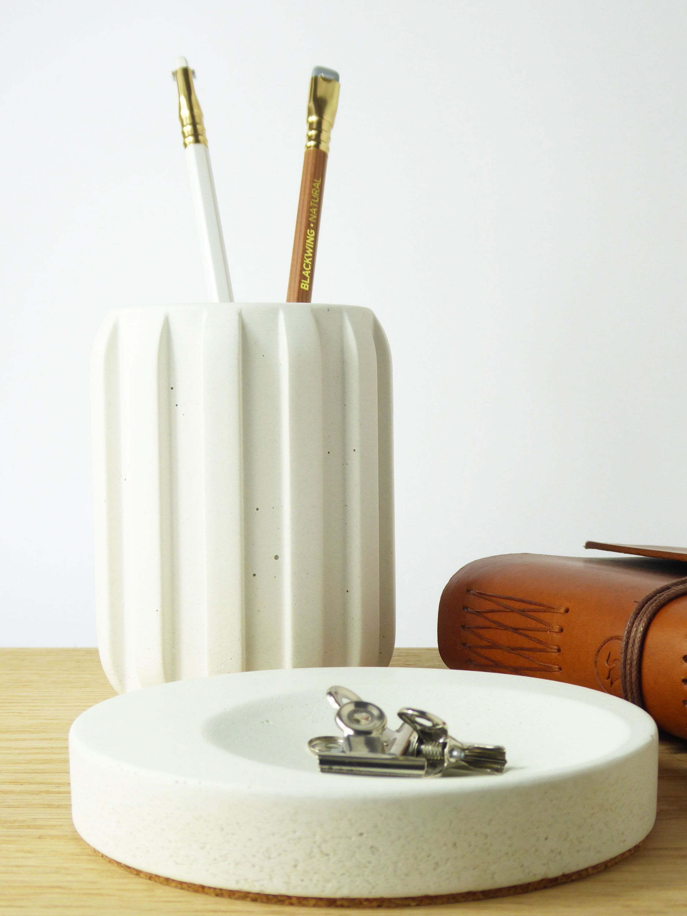 Handmade concrete everything pot - natural grey or white