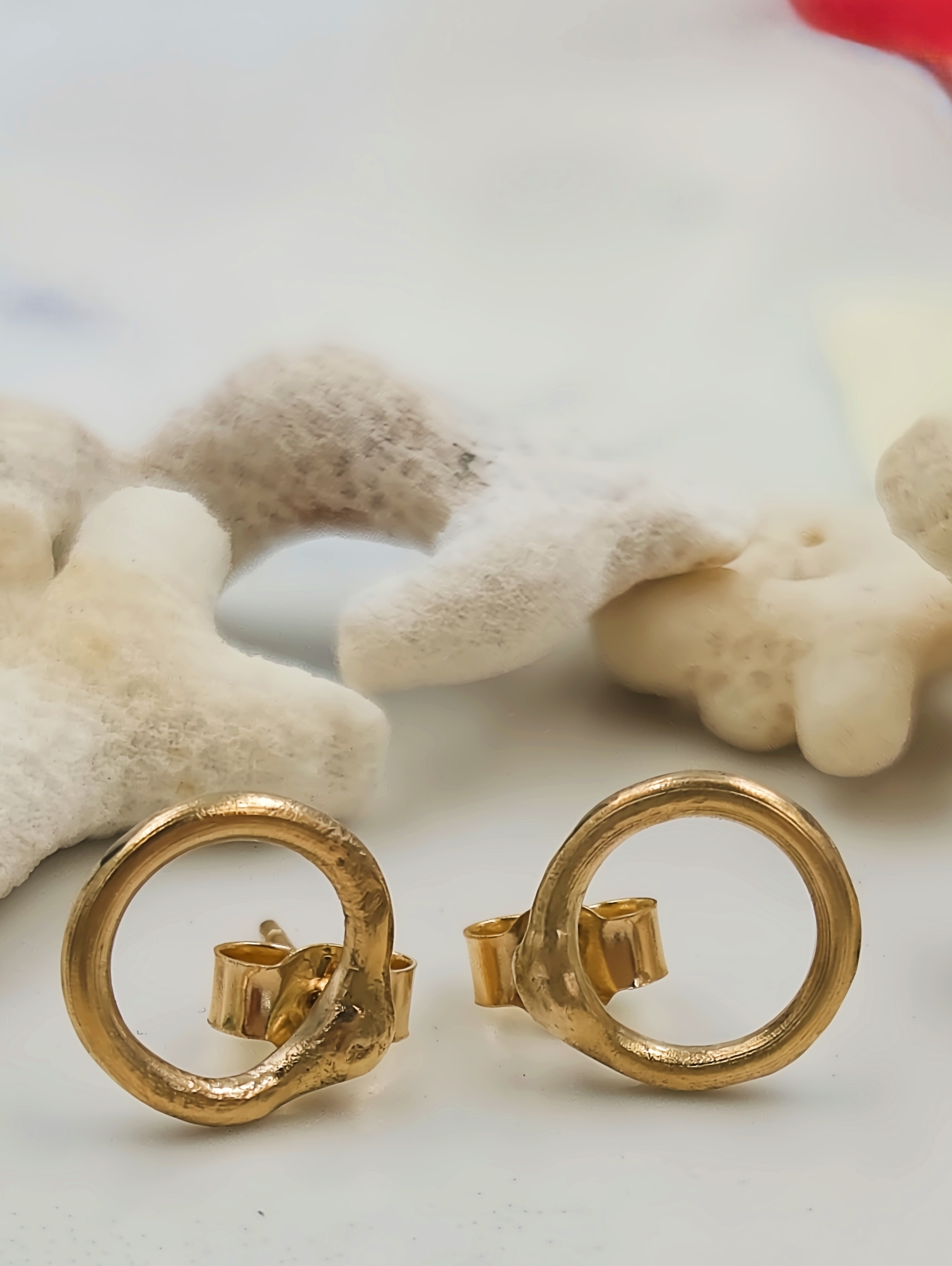 9ct Gold Circle Stud Earrings