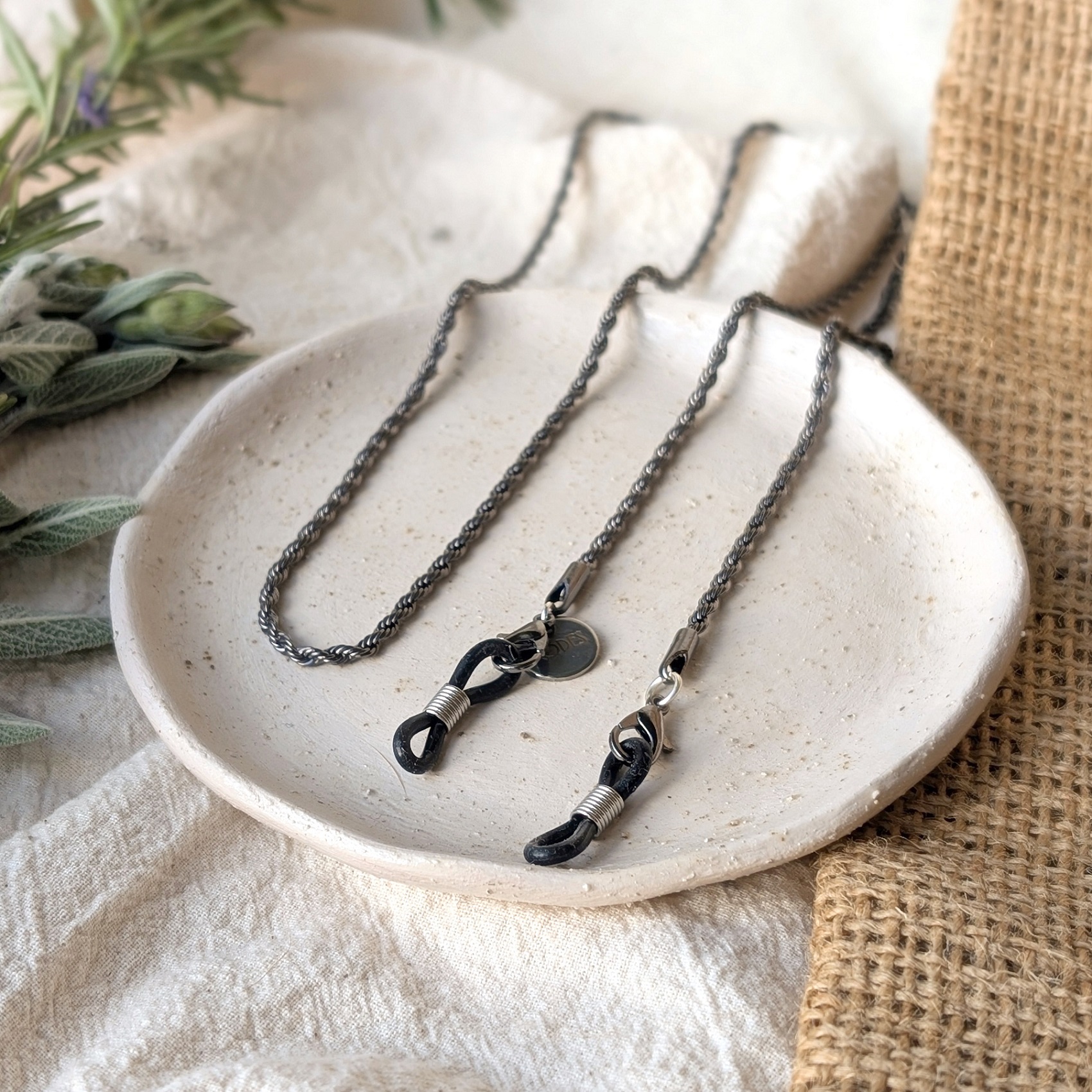 James Men’s Gunmetal Rope Glasses Chain
