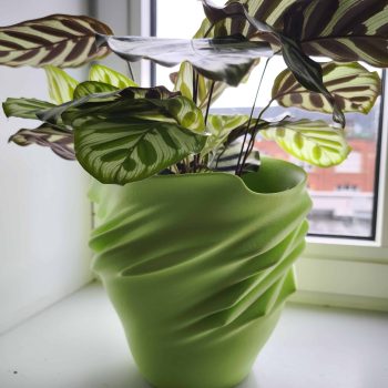 Modern sculptural wavy vase
