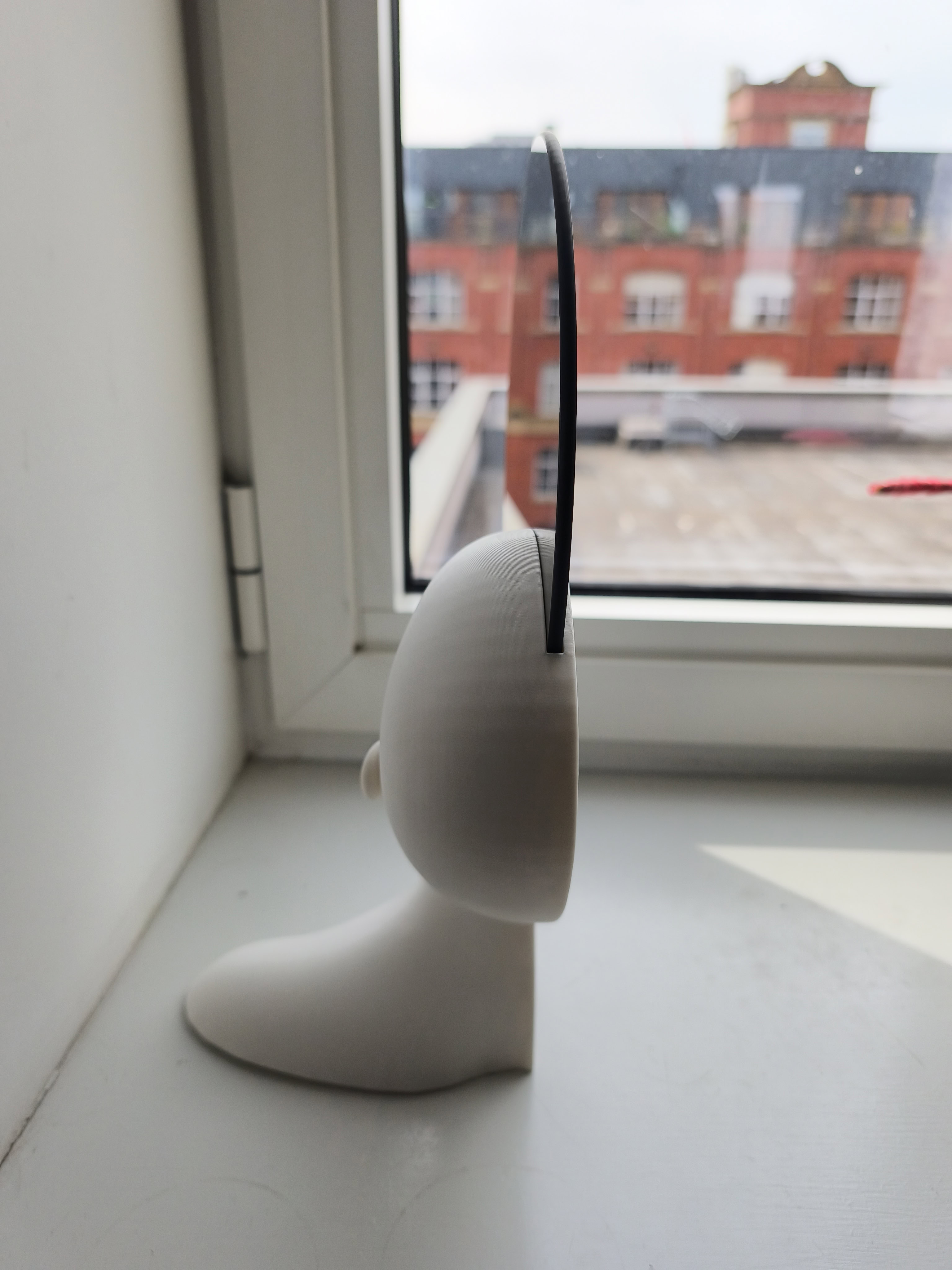 Echoes of the Self – Mirror Sculpture