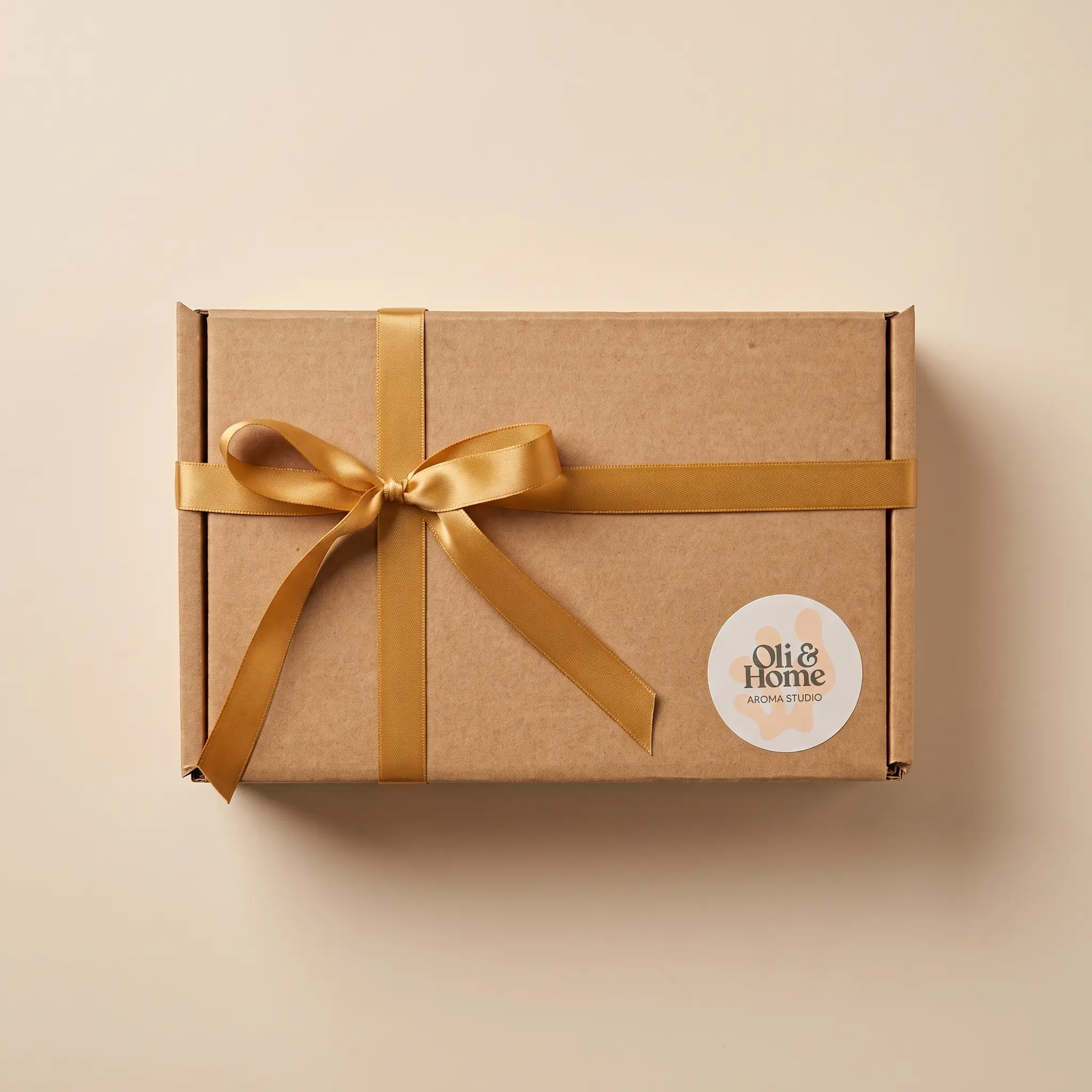 gift set packaging by Oli and Home